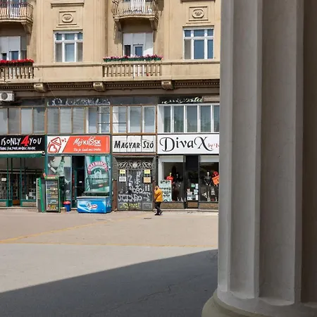 Apartament Center Point *